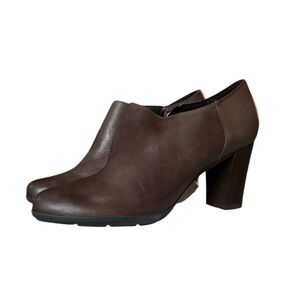 Geox Taupe Leather Annya Block Heel Pump Booties in Taupe Women’s Size 9 NEW